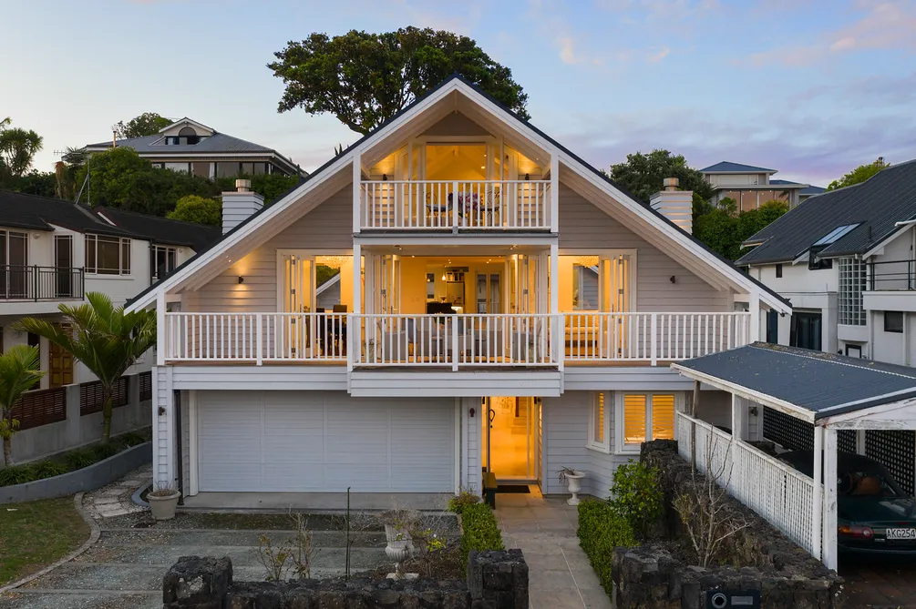 Contemporary Sanctuary on King Edward 