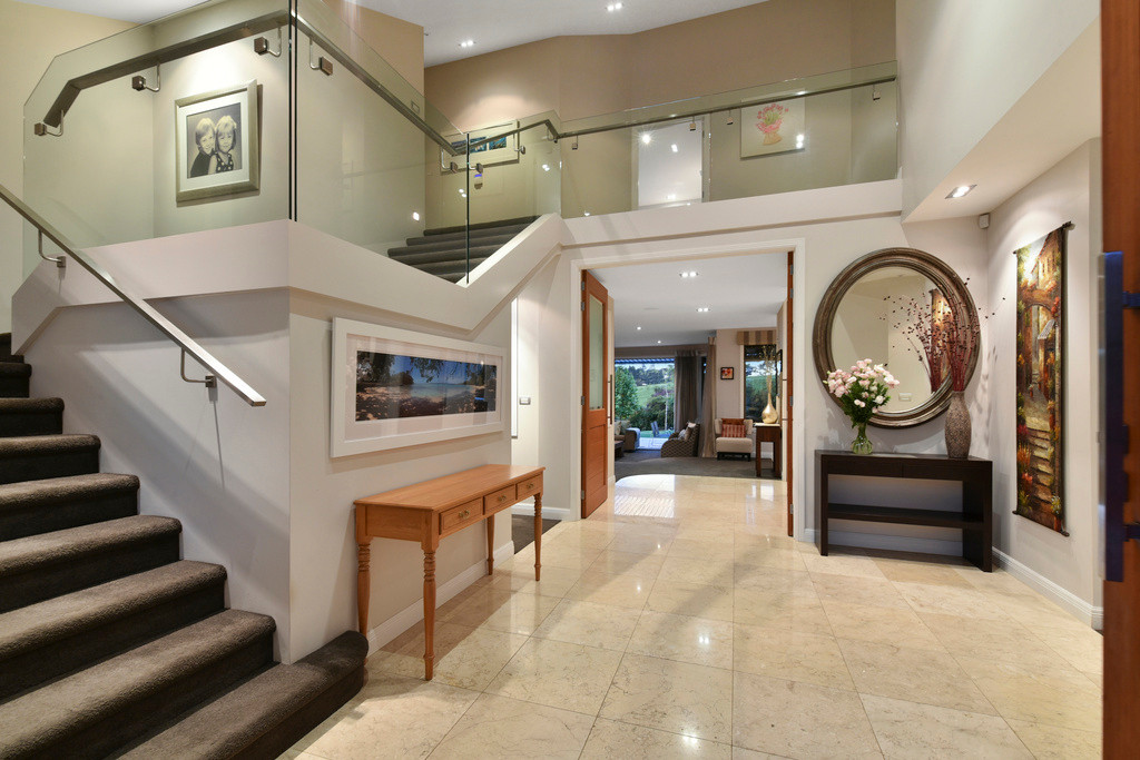 Exquisite Country Living 