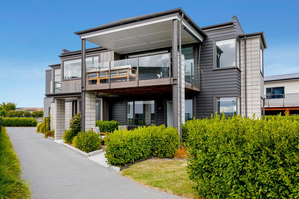 Prestige On Pukenamu
