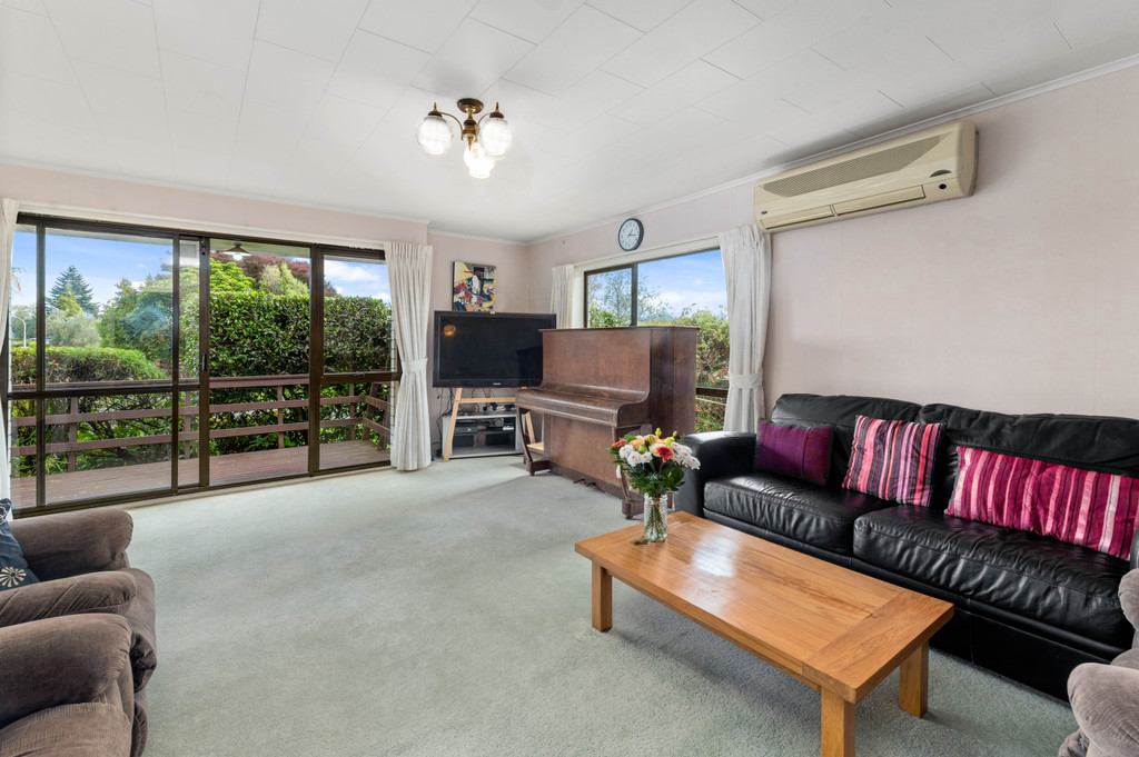 Sought After Lynmore School Location
