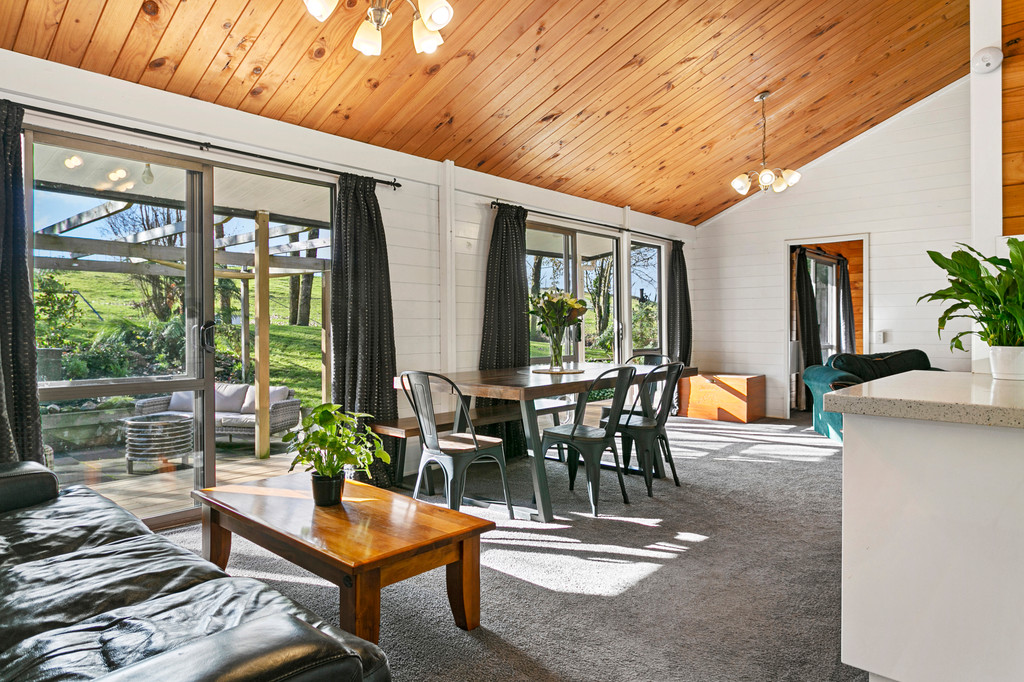 Live The Semi-Rural Lifestyle Most People Crave!
