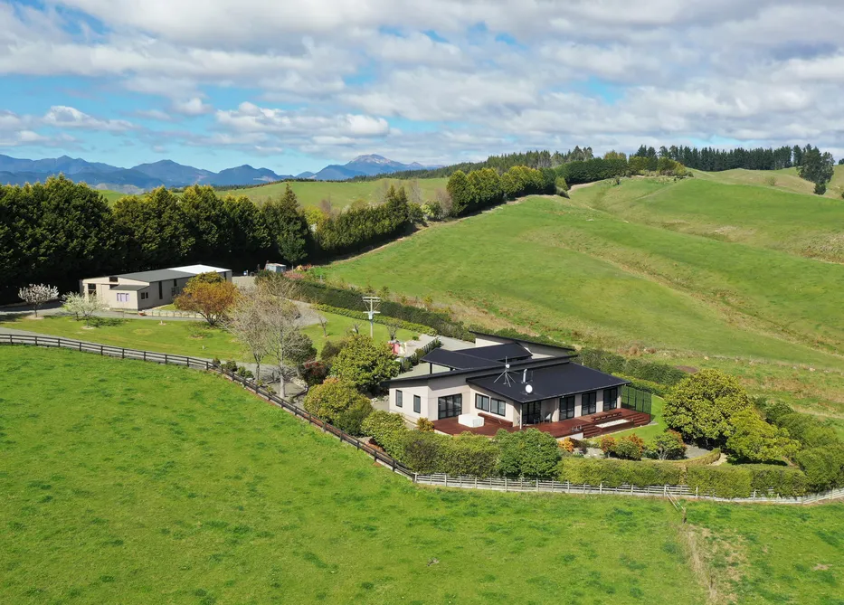 Redwood Valley Private Lifestyle 