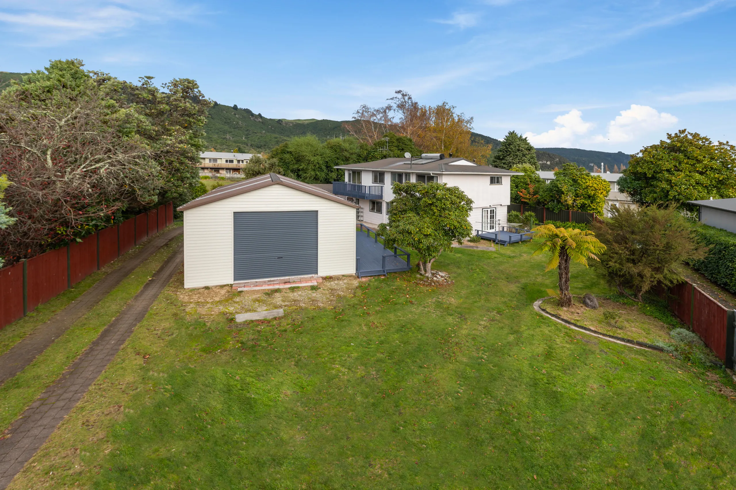 29 Irwin Place, Kinloch, Taupo