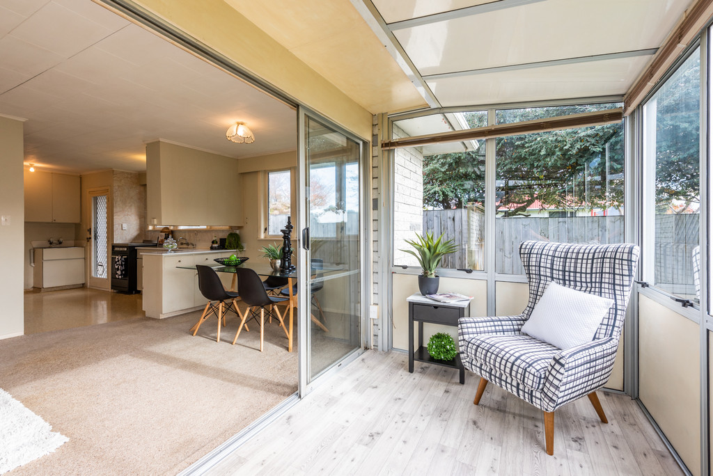 Central and Cosy on Te Moana