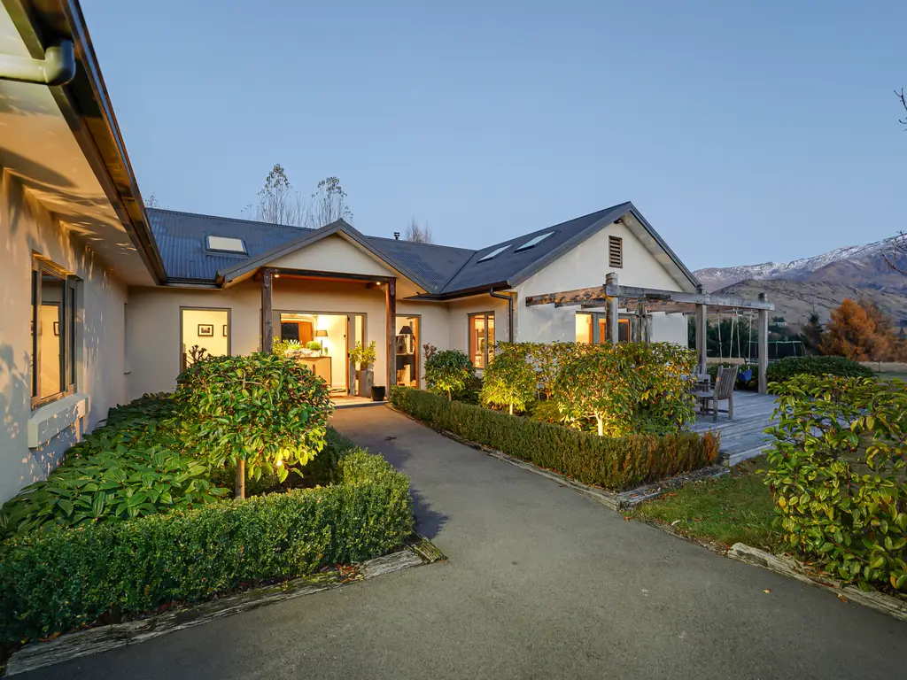 570 Speargrass Flat Rd-44