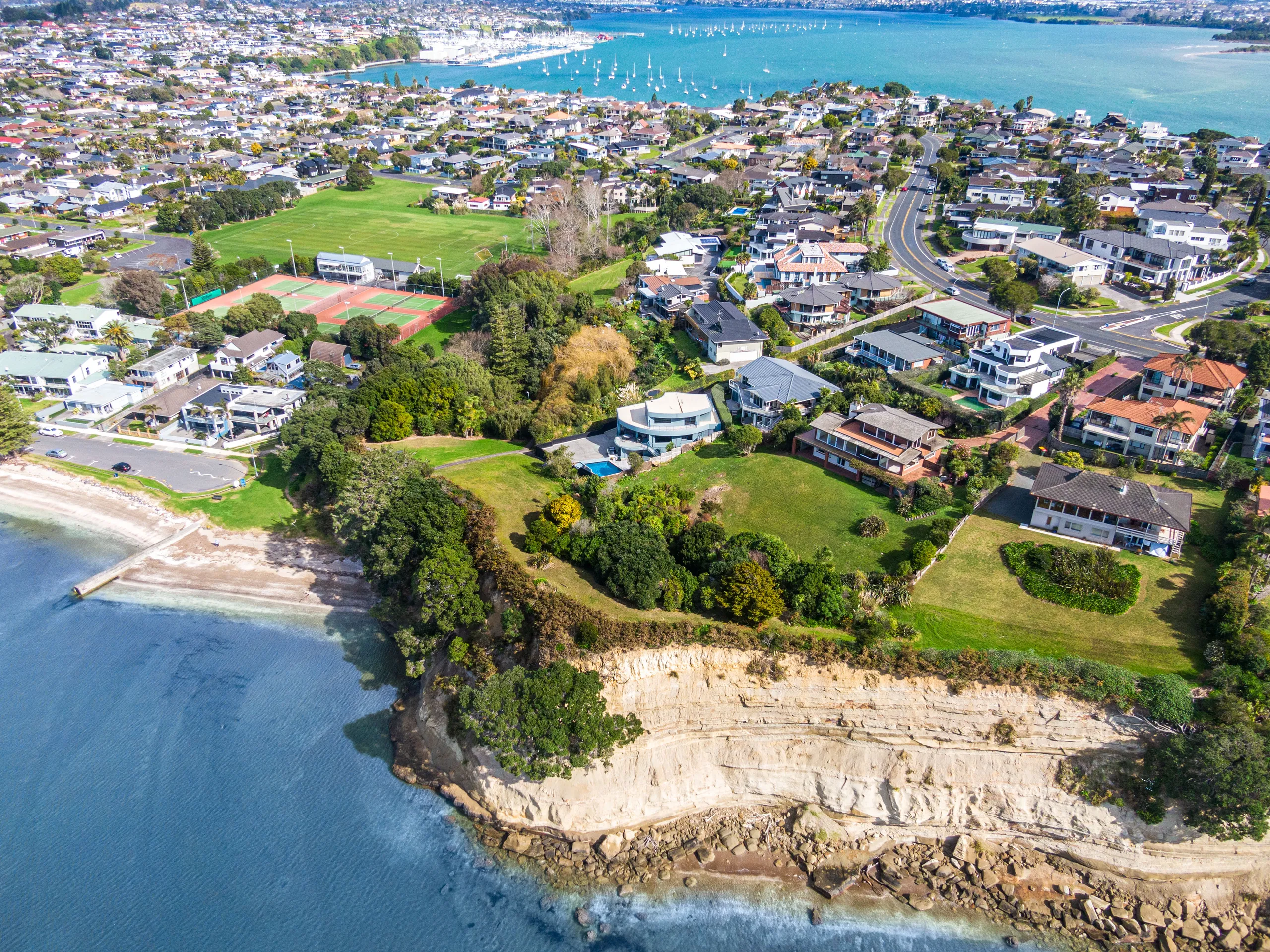 156 Clovelly Road, Bucklands Beach, Auckland