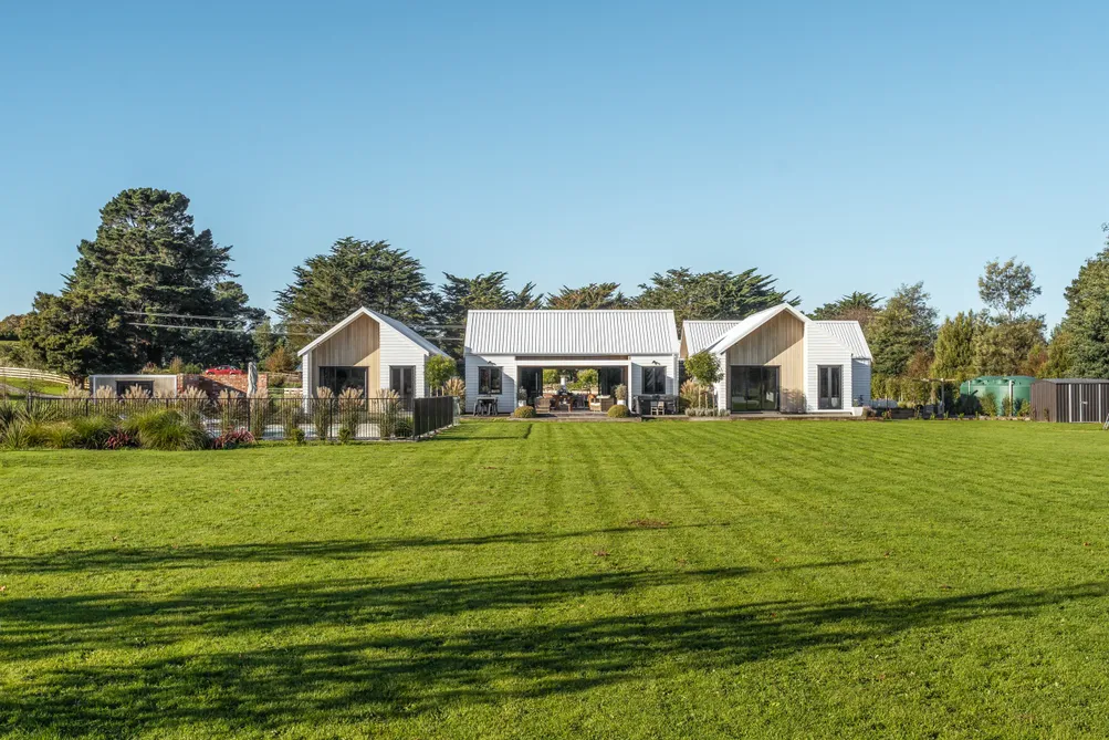 Unapparelled Lifestyle Living