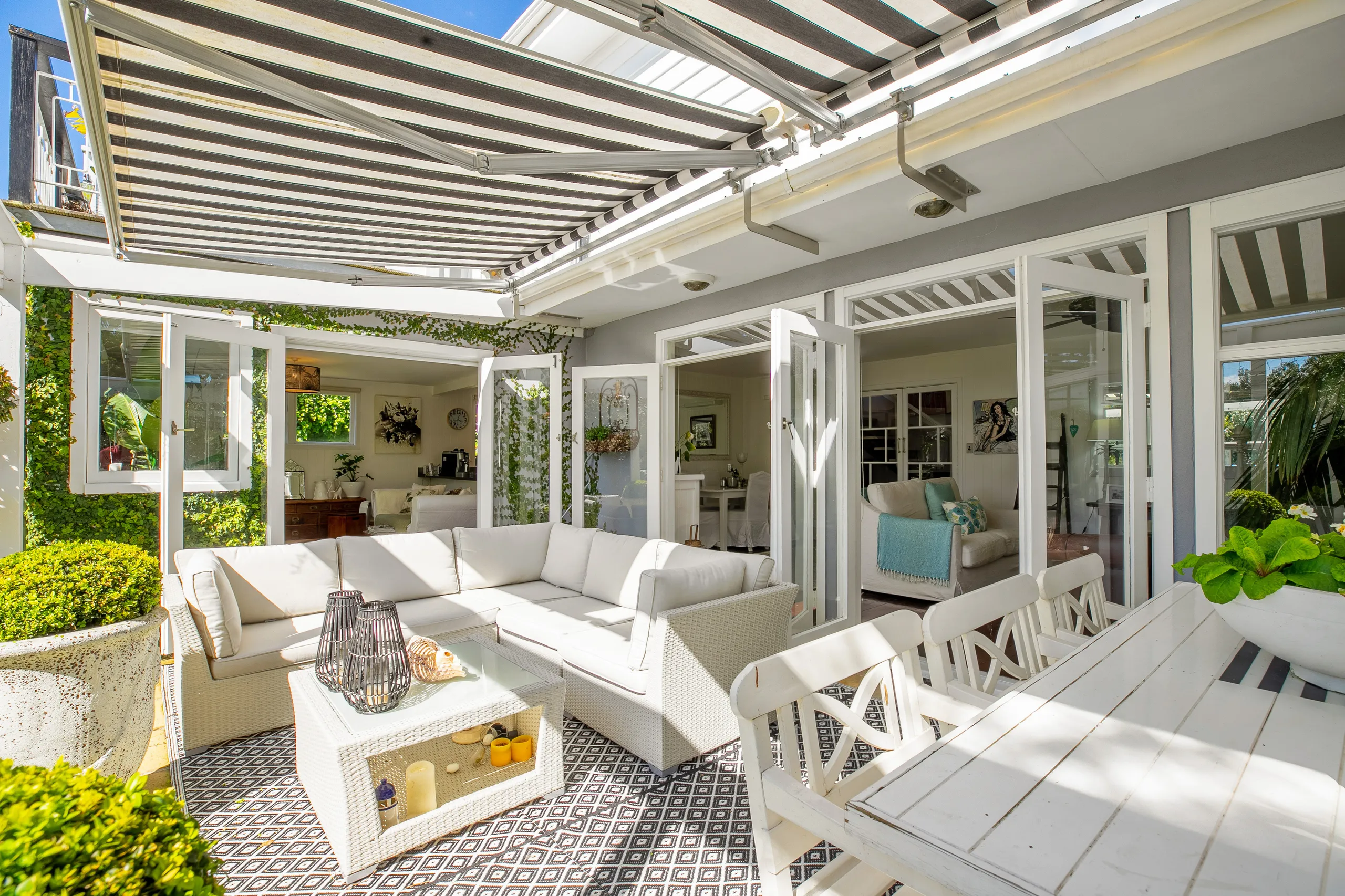 11 Jellicoe Parade, Surfdale, Waiheke Island