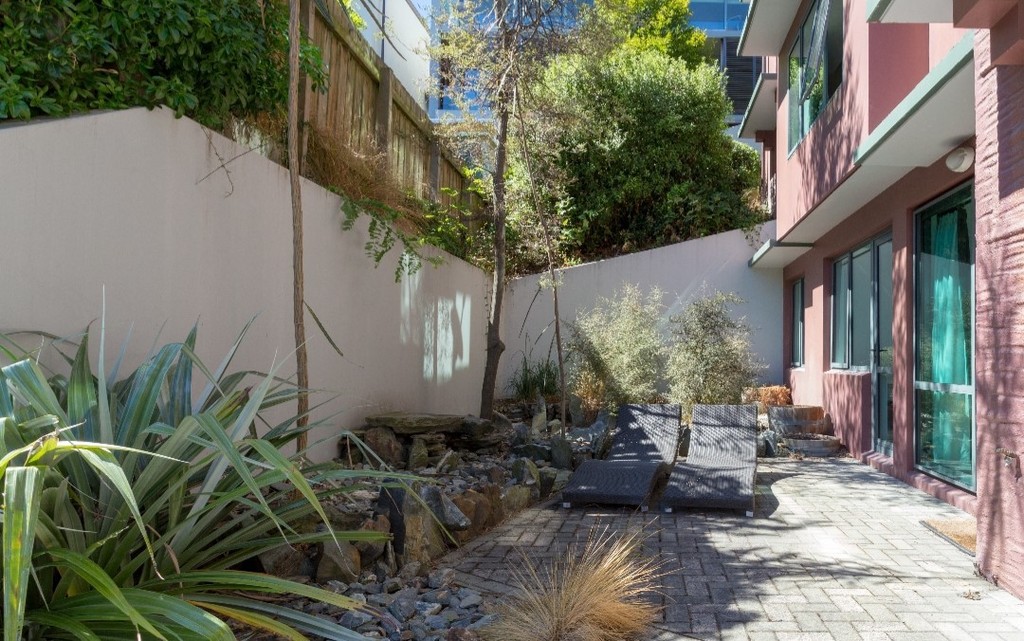 Your Foot on the Queenstown Property Ladder