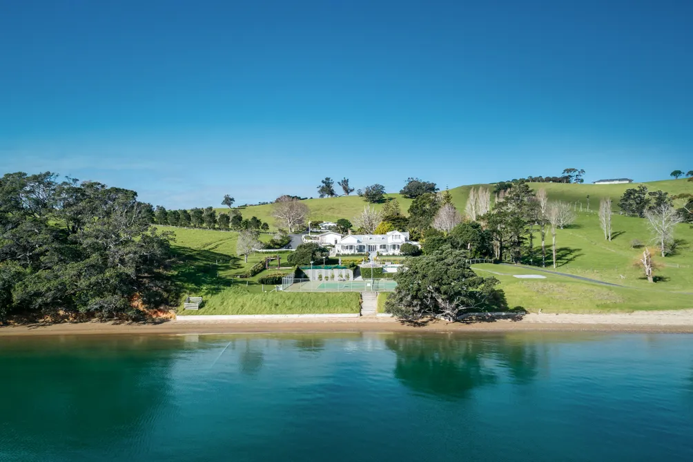 Waterfront Legacy, Kauaroa Bay