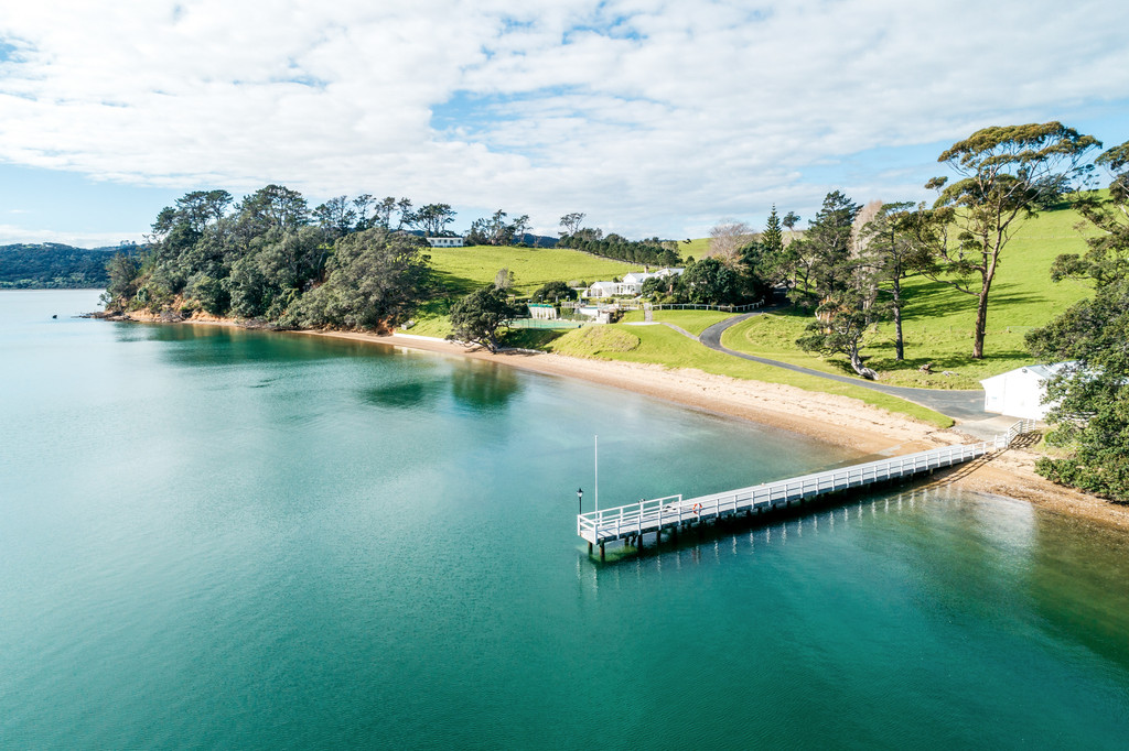 Waterfront Legacy, Kauaroa Bay