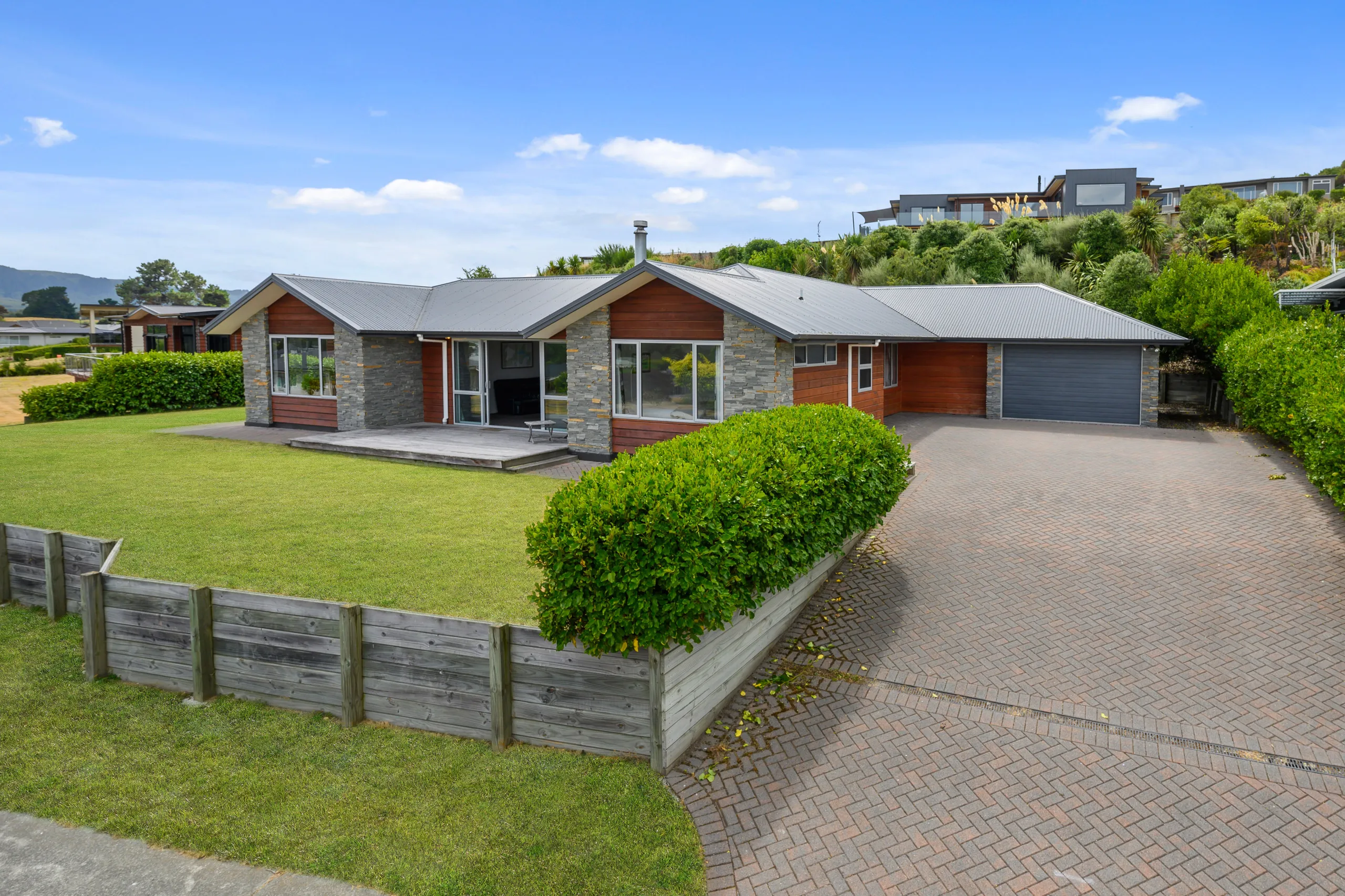 4 Kestrel Lane, Kinloch, Taupo