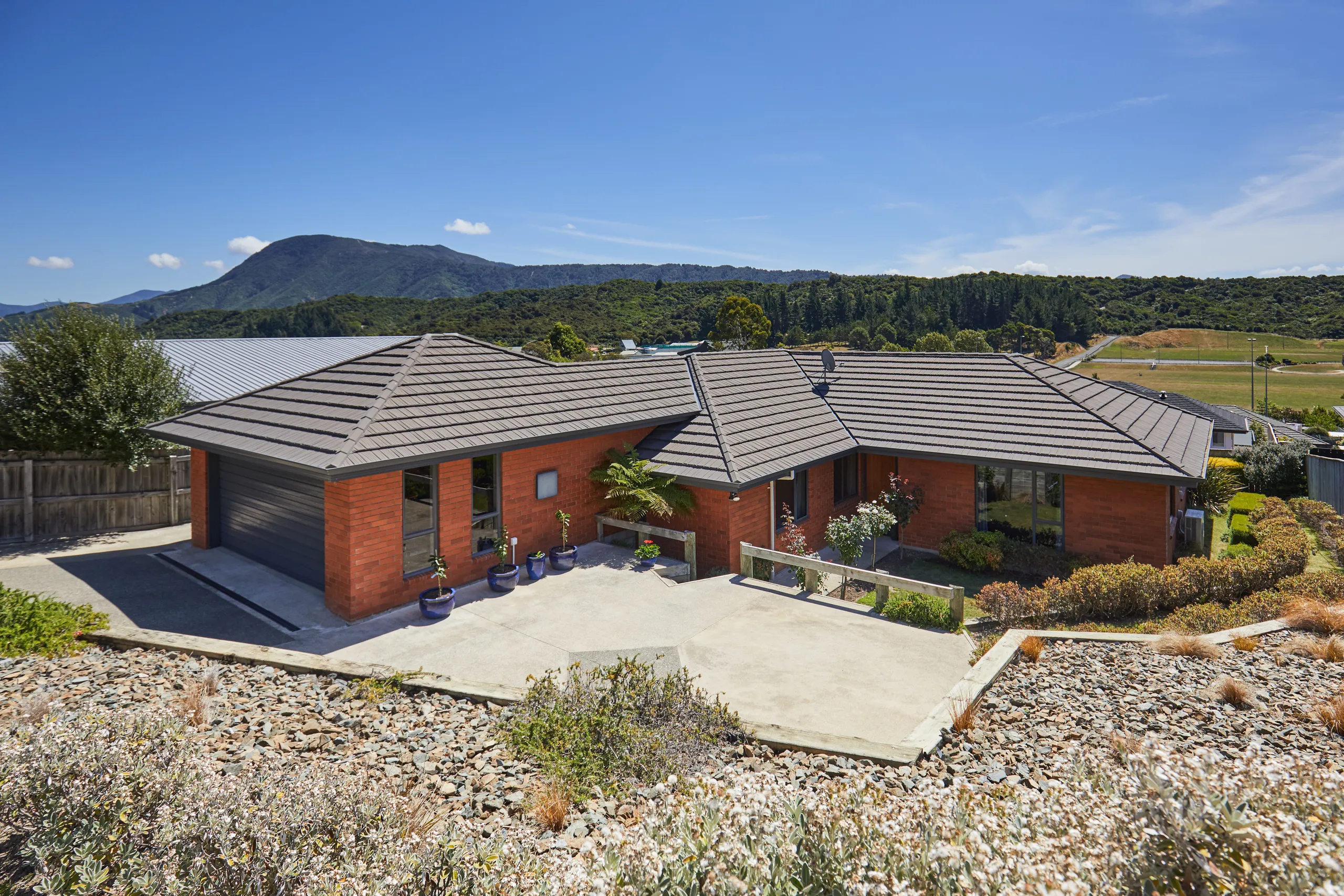 5 Bell Bird Rise, Picton, Marlborough