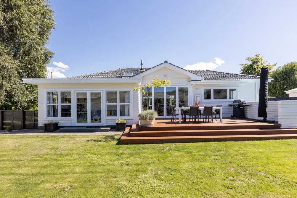 Freshly Renovated and Ready for New Owners