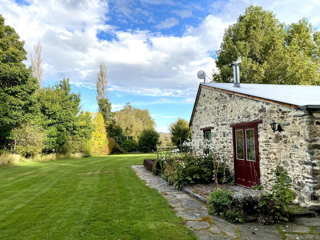 Lombardy Cottage, St Bathans, Central Otago