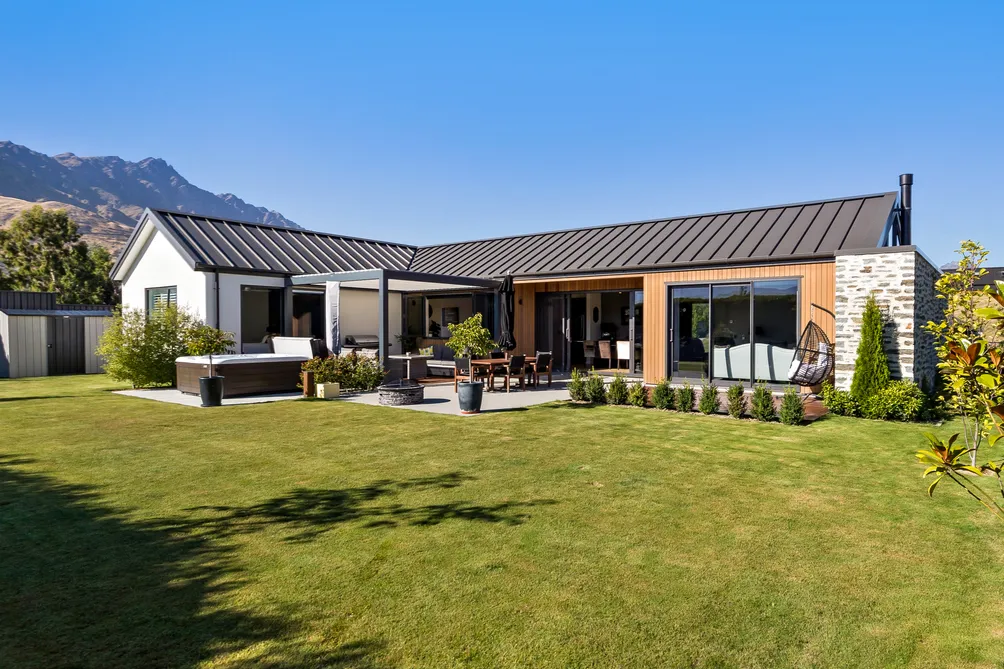 Ultimate Style in Quail Rise
