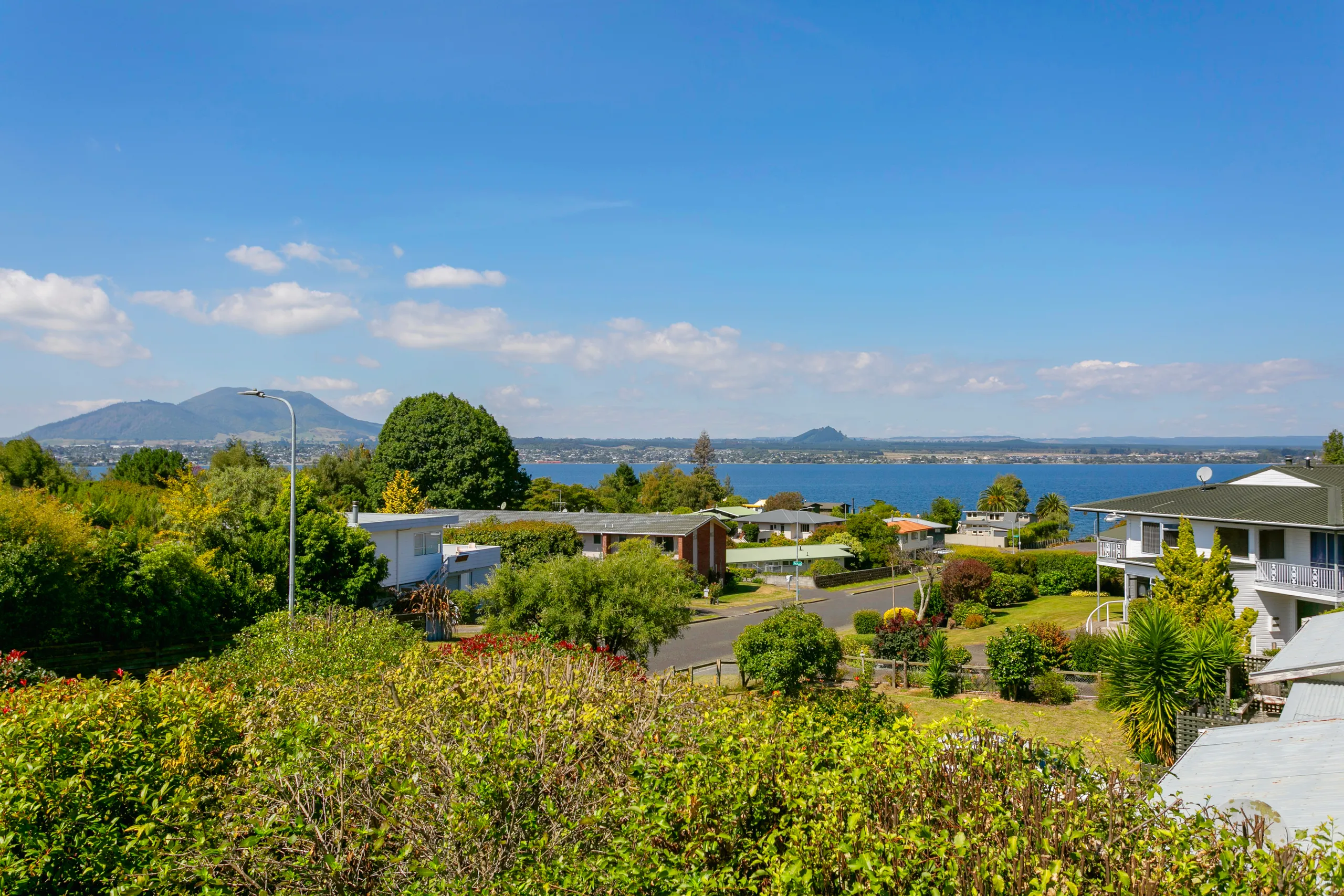 2- 4 Alberta Street, Acacia Bay, Taupo