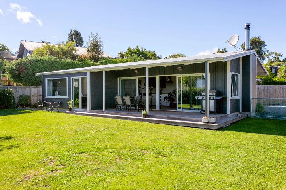 Quiet Sunny Home In Hilltop