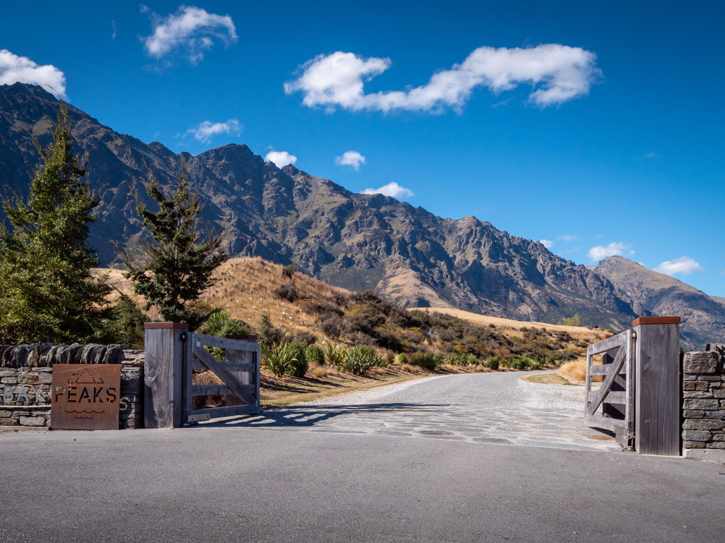 Queenstown Land Sites - Lakefront