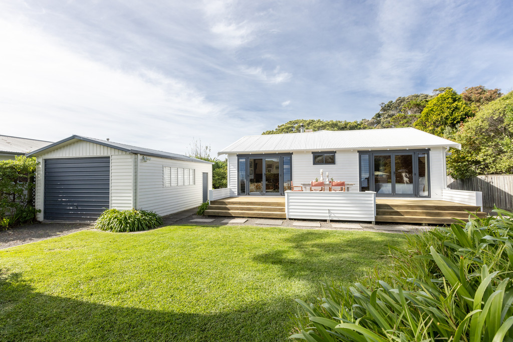 Relaxed and Cosy Beach Lifestyle