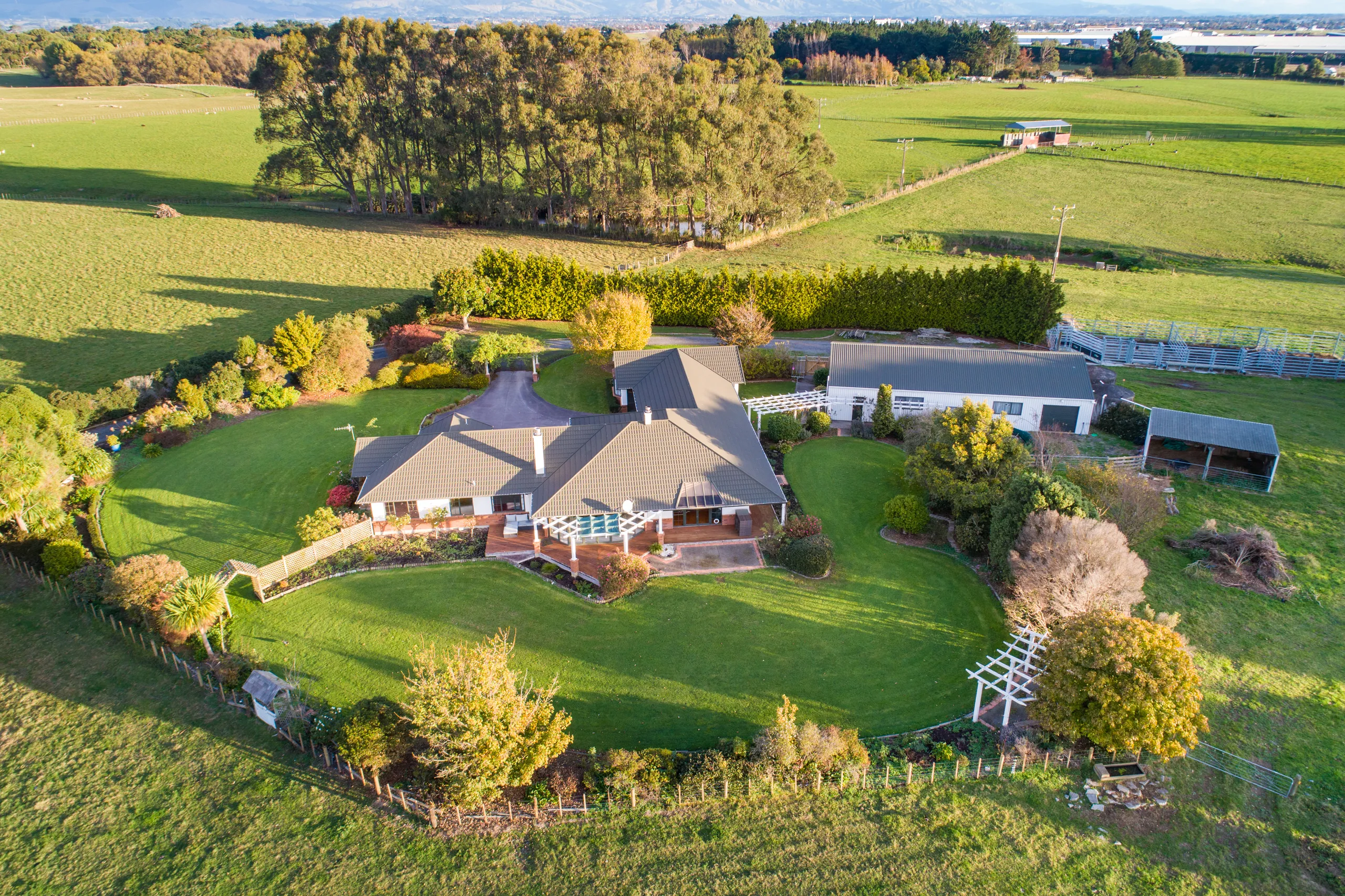 335 Tutaki Road, Kelvin Grove, Palmerston North City
