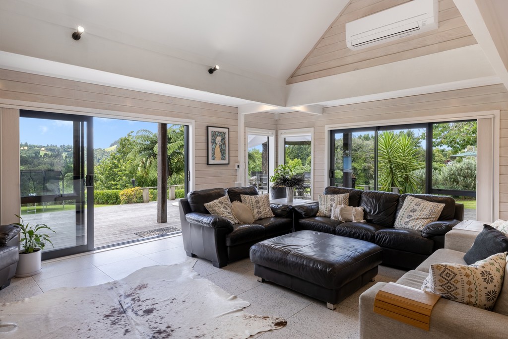 1090 No 3 Road, Te Puke, Western Bay Of Plenty NZ Sotheby’s Realty
