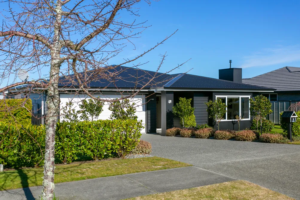 Modern And Easy Care Living