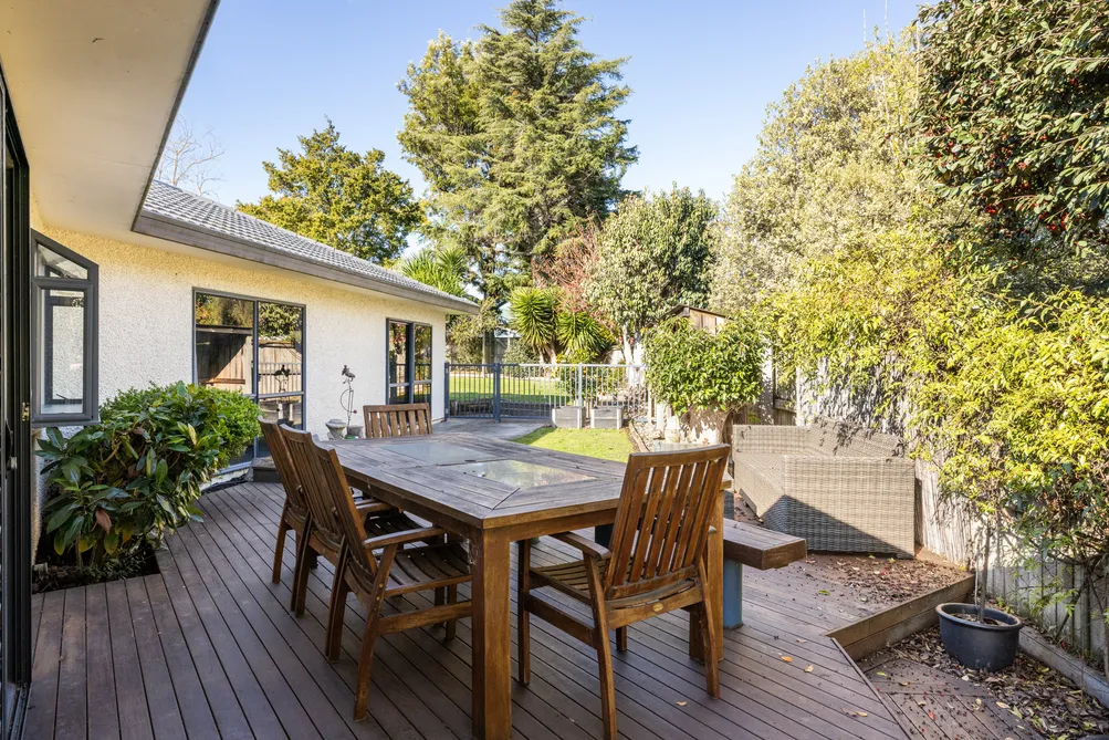 Vendors Moving On, Make this Home Yours 