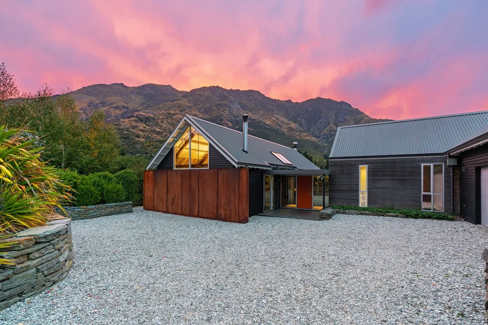 Luxury Alpine Living in Arthurs Point 