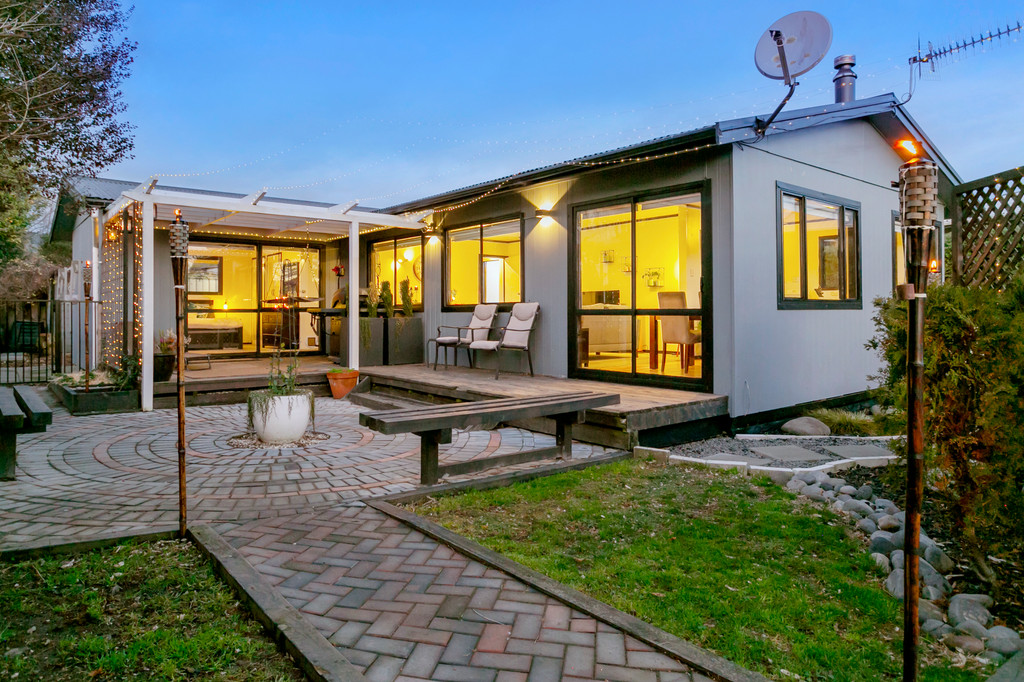 Hidden Gem in Hilltop Zoning