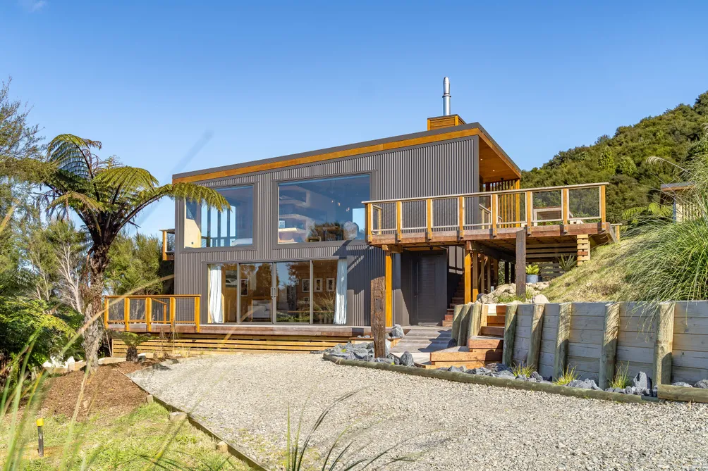 A Unique Architectural Retreat
