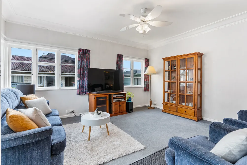  AUCTION BROUGHT FORWARD, SAT 3pm Onsite