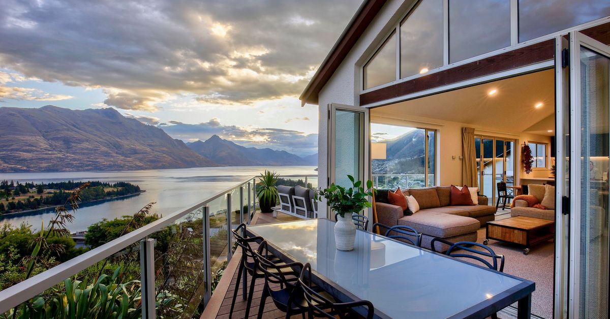 7B Manchester Place, Queenstown Hill, Queenstown NZ Sotheby’s Realty