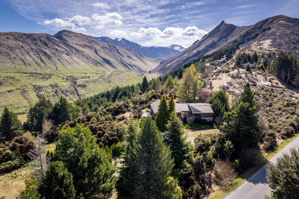 Alpine Retreat Hideaway