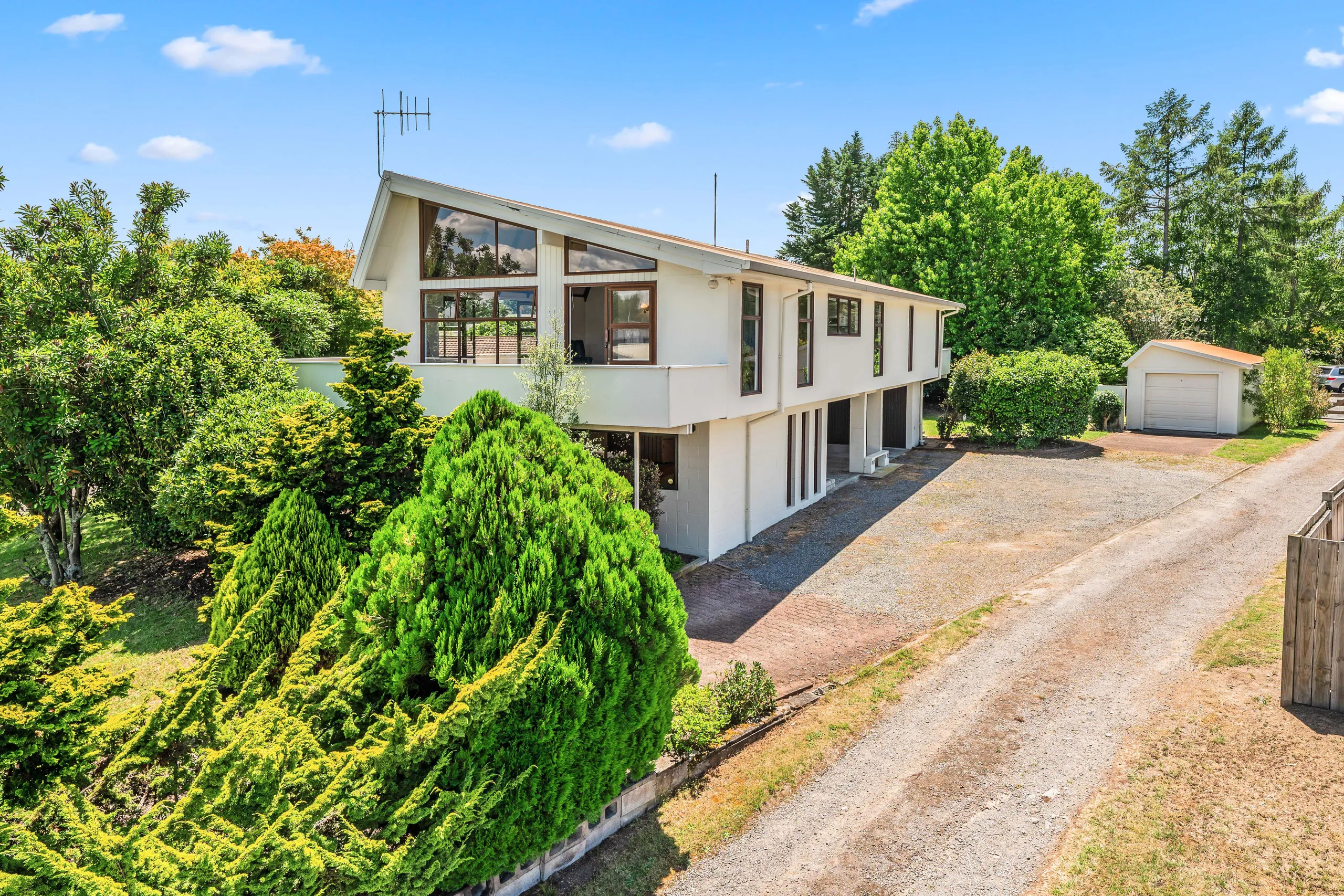 10 Gibbs Place, Kinloch, Taupo