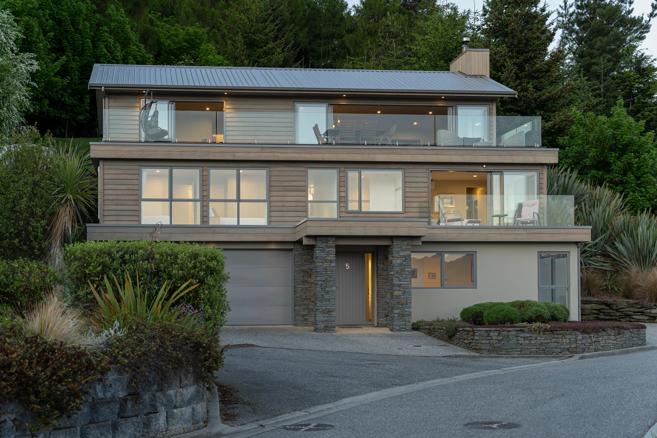 5 Annes Way, Queenstown Hill, Queenstown