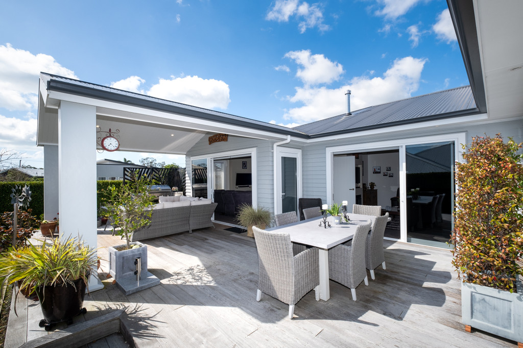 Modern Elegance and Easy Living