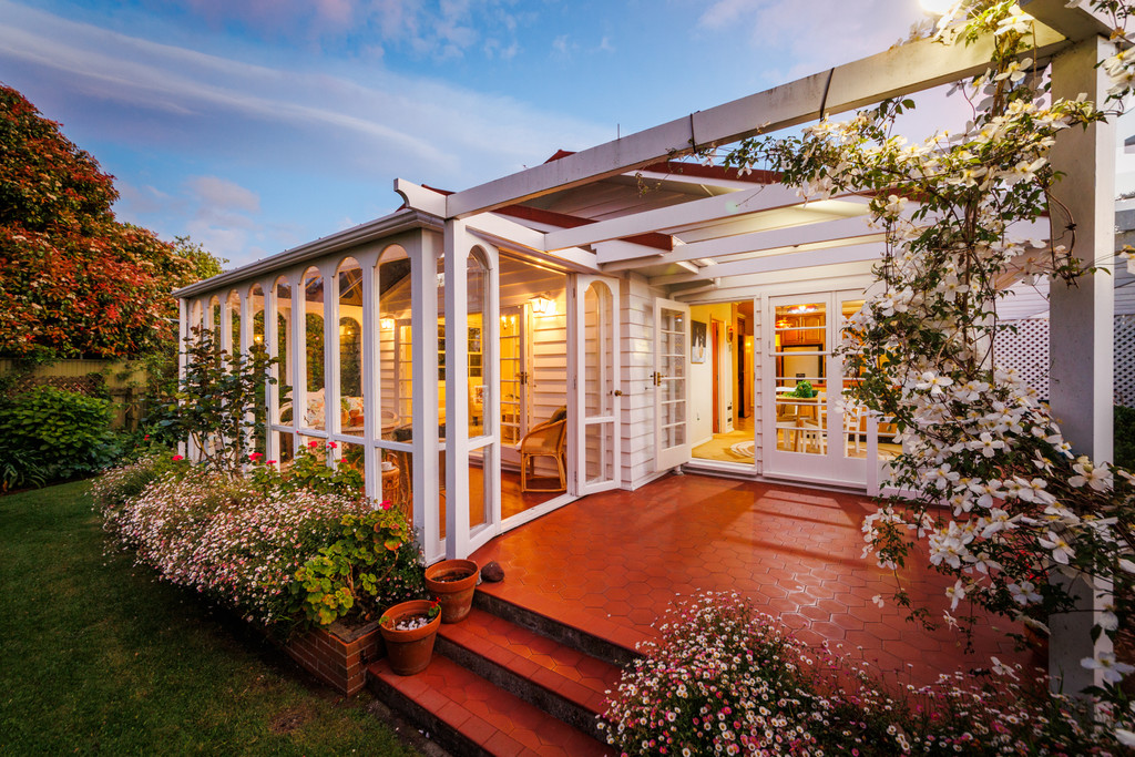 Forever Family Memories in Hokowhitu Address