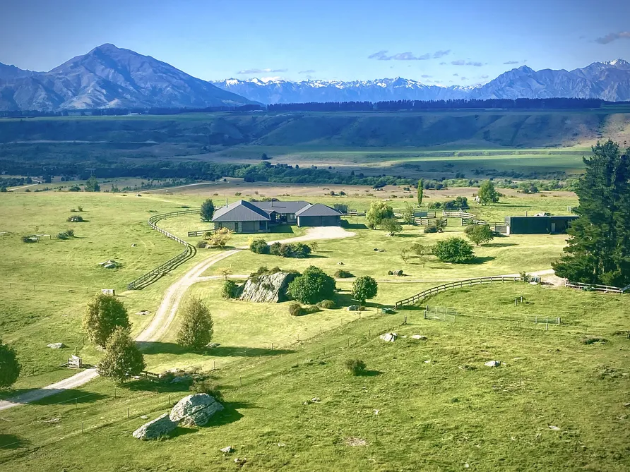 Expansive Views, Idyllic Opportunity