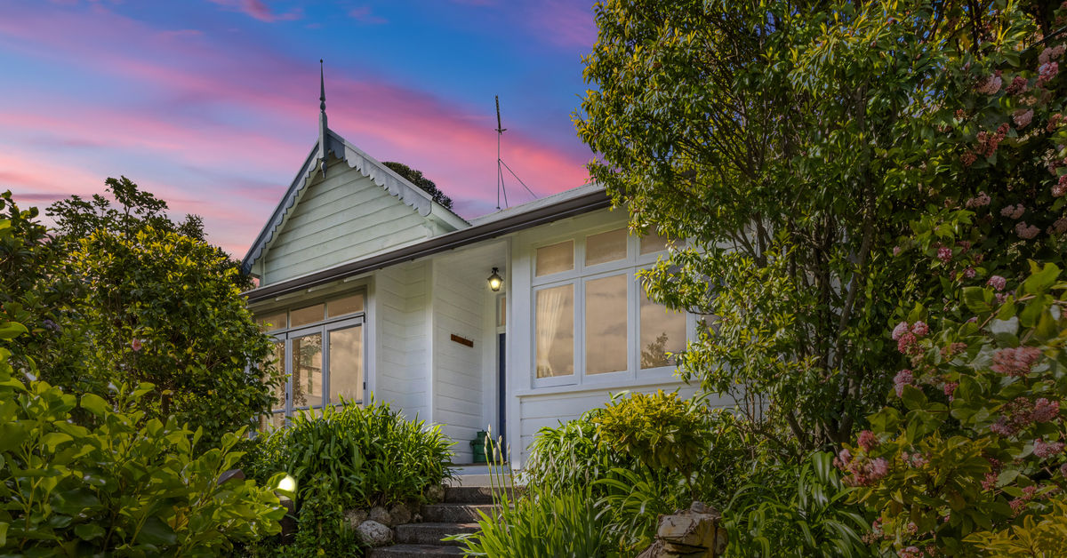 79 Milton Road, Bluff Hill, Napier NZ Sotheby’s Realty HBNP0993