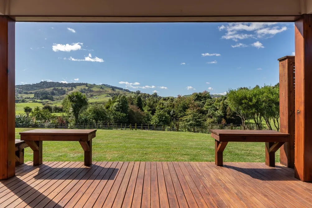 Private Haven in Magical Maungakawa !