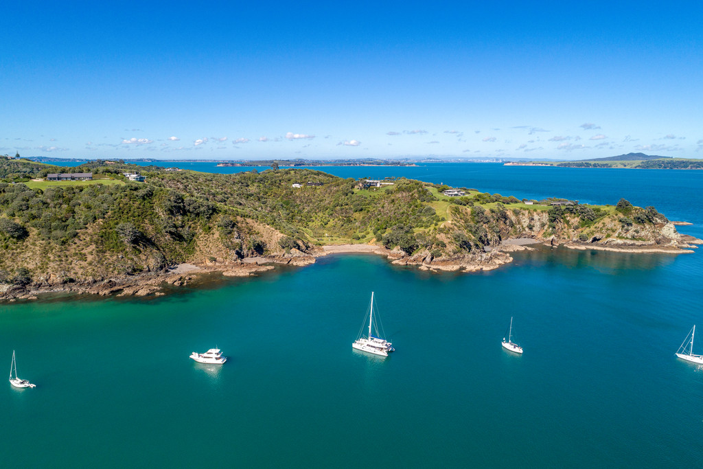 Private Coastal Estate – Marino Ridge