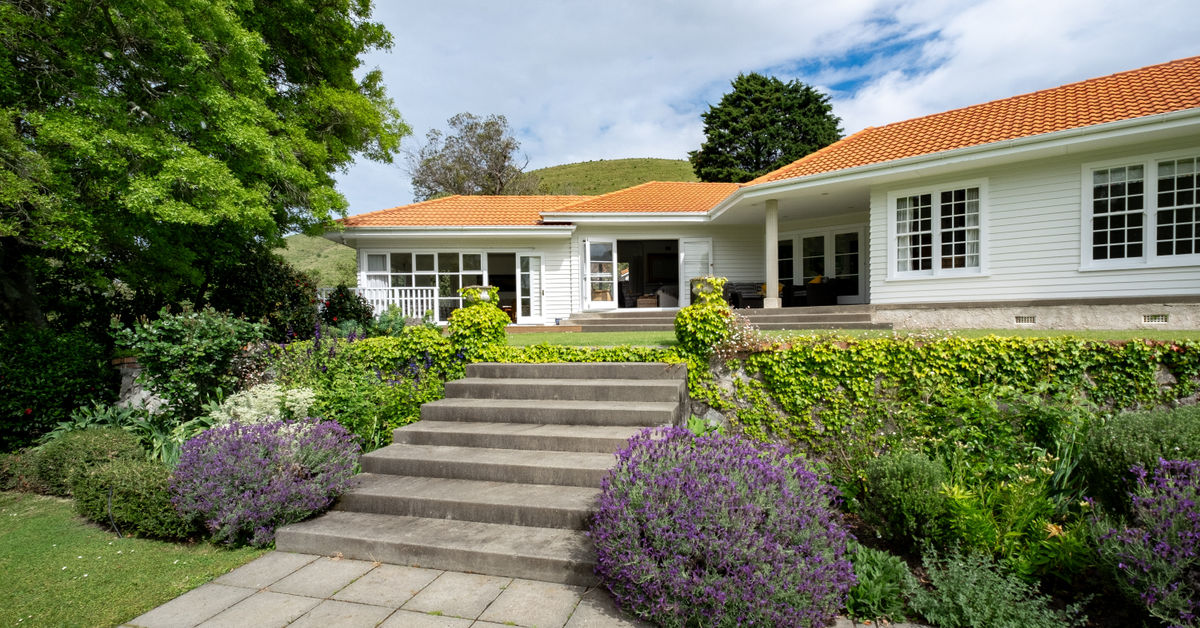 339 Seafield Road, Bay View, Napier NZ Sotheby’s Realty HBNP1128