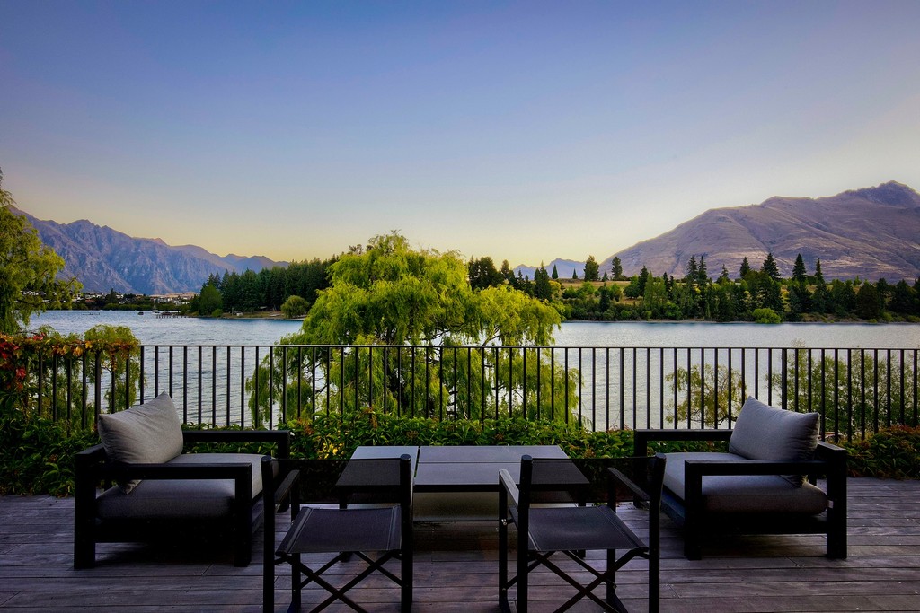 Queenstown’s Front Row!