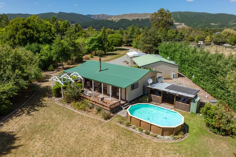 Enviable Lifestyle in Wairau Valley