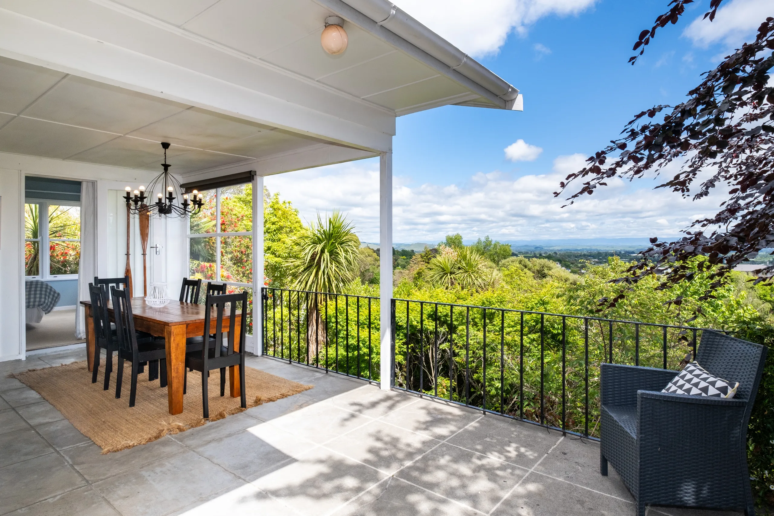 14 Tauroa Road, Havelock North, Hastings
