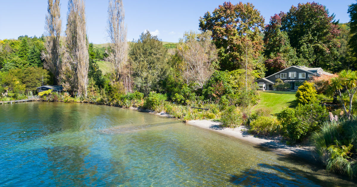 Lake Tarawera NZ Sotheby’s Realty RORE01567