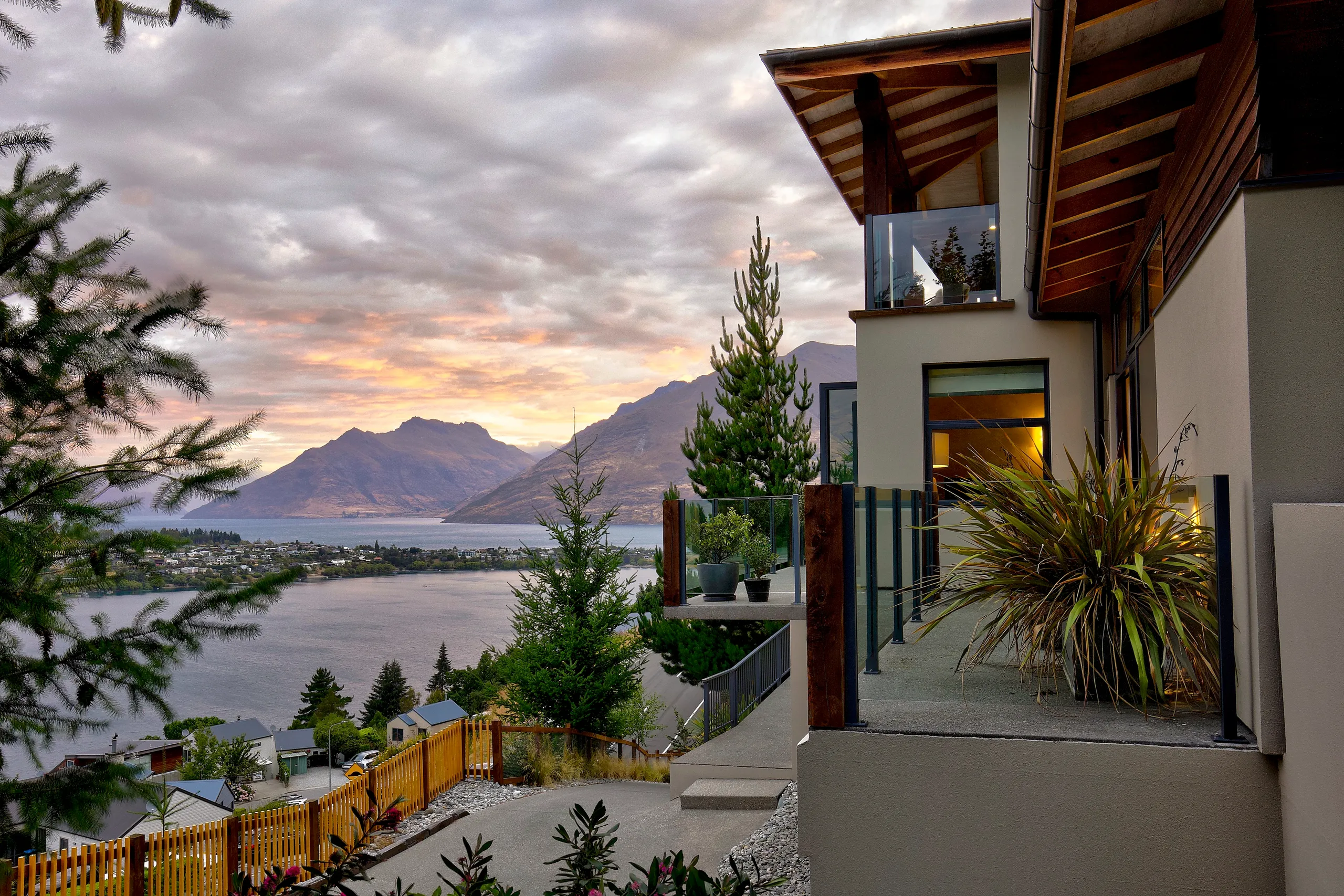 32 Highview Terrace, Queenstown Hill, Queenstown NZ Sotheby’s Realty