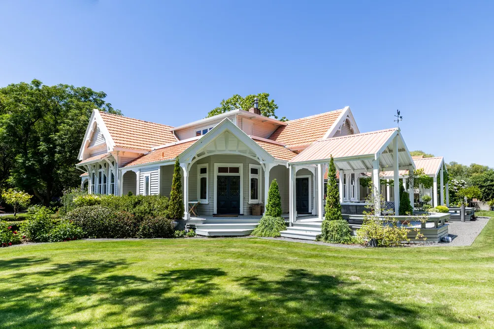 Timeless Elegance, Desirable Lifestyle