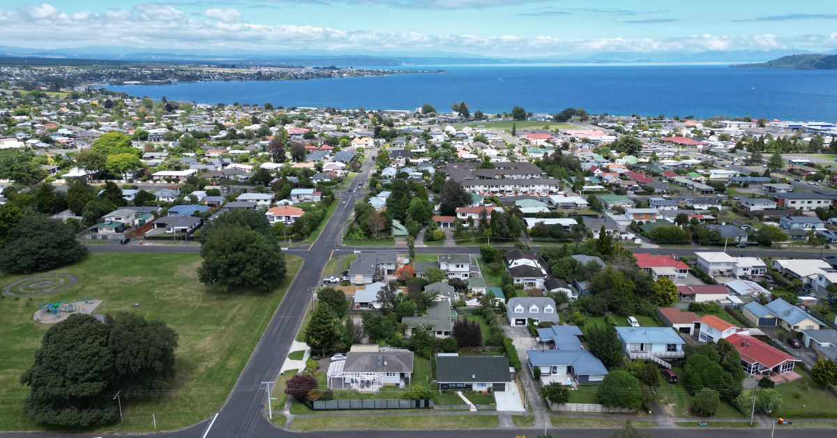 32 Heathcote Street, Taupo, Taupo NZ Sotheby’s Realty TAUP2027
